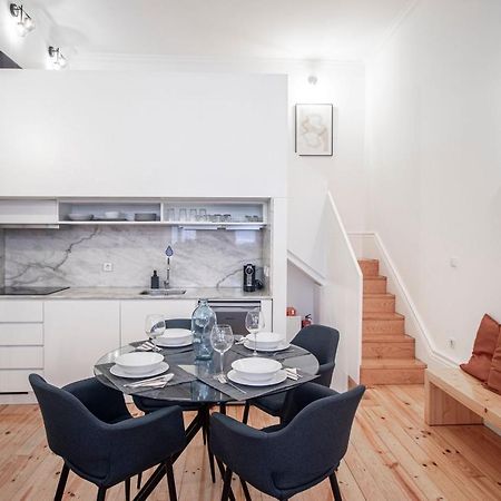 Wonderful Downtown Studio By Lovelystay OOporto Exteriör bild