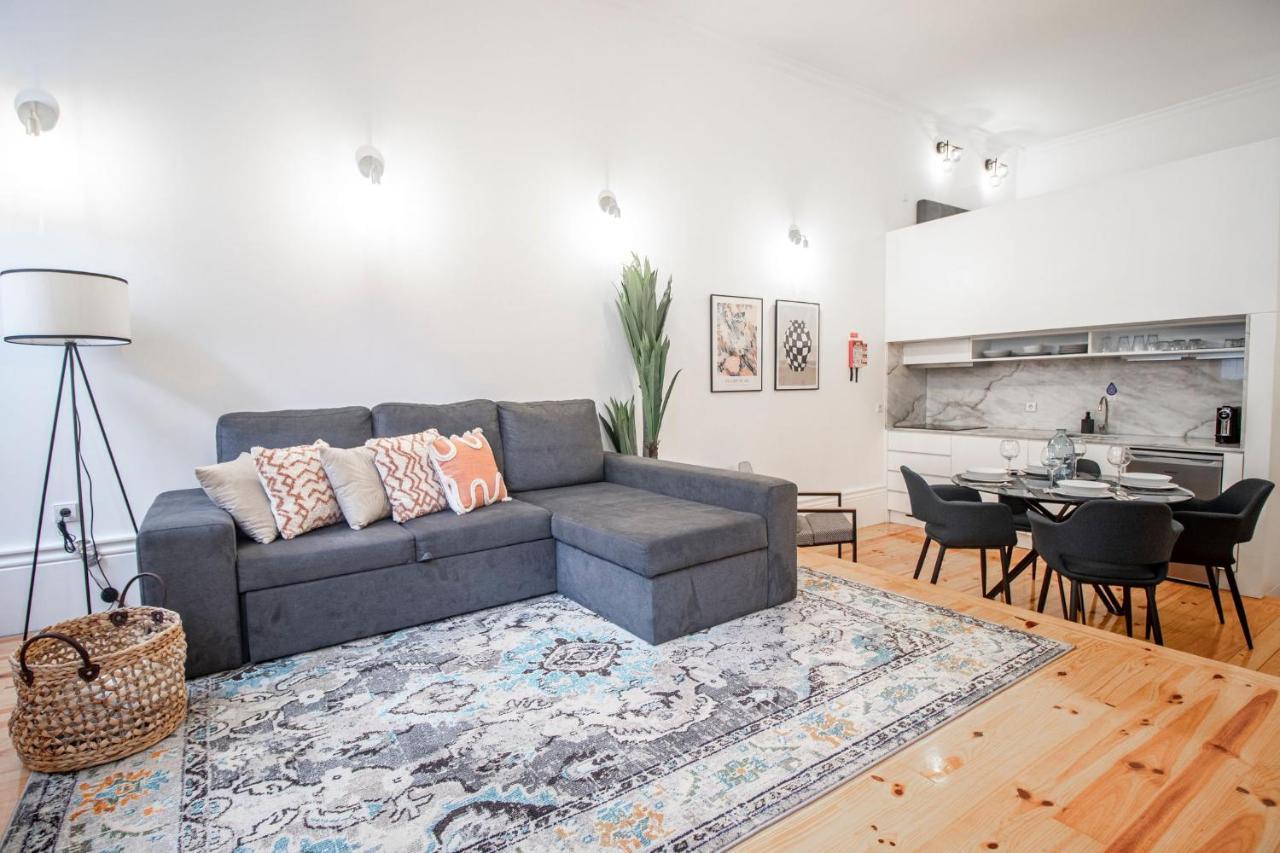Wonderful Downtown Studio By Lovelystay OOporto Exteriör bild